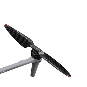 2 paia di pale in carbonio per elica in carbonio Air <span class=keywords><strong>3</strong></span> accessori per droni con elica a sgancio rapido pieghevole silenziosa per DJI Air <span class=keywords><strong>3</strong></span> - Product Image 1