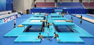 Trampoline de gymnastique rectangulaire, équipement de <span class=keywords><strong>Fitness</strong></span> <span class=keywords><strong>pour</strong></span> enfants, modèle d'extérieur <span class=keywords><strong>pour</strong></span> le parc/la cour - Product Image 2