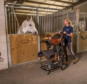 2 Tier Rolling Saddle Rack Pferde ausrüstung Aufbewahrung wagen mit Decken korb