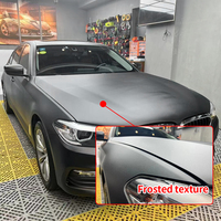 Film de protection de carrosserie en PET givré noir mat satiné, épaisseur 6 mil, anti-sable, anti-rayures, sans bulles d'air, auto-adhésif