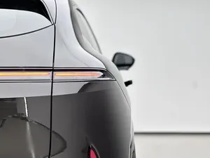 รถยน<span class=keywords><strong>ต</strong></span>์ไฟฟ้าจีน Avatr 07 ปี 2024 รุ่น Max EV RWD พลังงานใหม่ ขับเคลื่อนล้อหลัง มือสอง พวงมาลัยซ้าย พร้อมระบบชาร์จเร็ว และลำโพง Meridian 25 มีรถพร้อมส่ง - Product Image 6