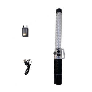 35cm có thể sạc lại LED đêm tuần tra GLOW STICK với còi điện tử màu đỏ và màu xanh giao thông Baton - Product Image 4