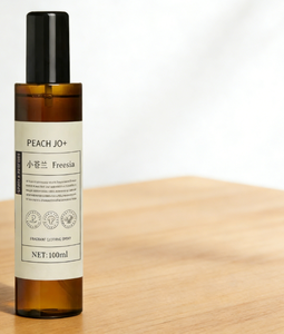 PEACH JO+ Peach Eau De Toilette Spray - Aroma Fresco Sin Alcohol, Desodorante y Fragancia Duradera para Ropa - Product Image 3