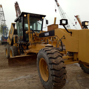 Niveleuse sur pneus Caterpillar 140M d'occasion avec moteur diesel, pompe et boîte de vitesses, modèle 2023, capacité de 14 tonnes, en stock - Product Image 4