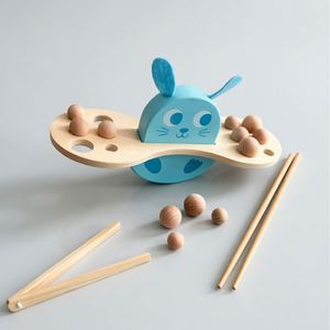 Nouveau design spécial : Jouet d'activités créatif et amusant en forme de lapin, avec perles en bois naturel et jeu de blocs d'équilibre - Product Image 5