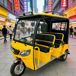 Mototaxi de Gasolina de Tres Ruedas con Tracción en el Eje Trasero para un Rendimiento Confiable en Diversos Terrenos - Product Image 4