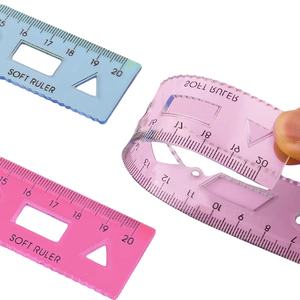 <span class=keywords><strong>Regla</strong></span> suave para estudiantes <span class=keywords><strong>de</strong></span> venta completa <span class=keywords><strong>de</strong></span> fábrica, <span class=keywords><strong>regla</strong></span> plegable <span class=keywords><strong>de</strong></span> 15 <span class=keywords><strong>20</strong></span> <span class=keywords><strong>cm</strong></span>, <span class=keywords><strong>regla</strong></span> hueca geométrica multifuncional adecuada para estudiantes <span class=keywords><strong>de</strong></span> escuela - Product Image 5