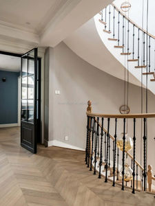 บันไดไม้โอ๊คสีอ่อนทรงกลมแบบวน - Product Image 2