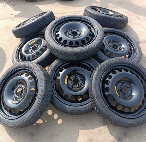 Vente en gros de Offre Spéciale petits pneus de secours non pleine grandeur caoutchouc T145 80R18 pour BMW X1 X3 pneus de rechange - Product Image 5