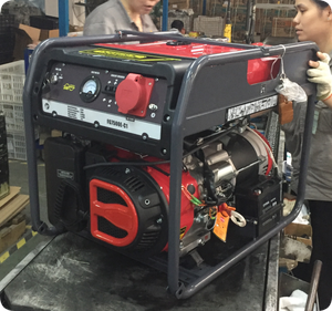 Knight Series High Quality Recoil Start Single Phase 50/60Hz 8KW Portable 4-Stroke <b>Gasoline</b> <b>Generator</b> 230V AC POWERAC - Product Image 2