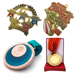 Custom Cheap Sports Marathon Medal Award Souvenirs Blank 3D Medallion and Trophy