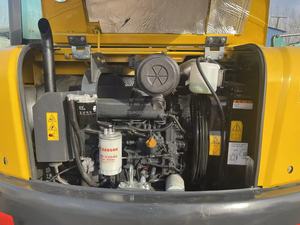 Mini pelleteuse d'occasion Pc56/pc55/pc60 de Komatsu, Japon, avec moteur, pelle de 5 tonnes certifiée EPA à vendre - Product Image 6