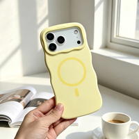 JOYPORODO V-S06 Coque de téléphone magnétique en silicone ondulé au design original et tendance, coque en silicone de couleur unie pour iPhone 16 17 Pro Max