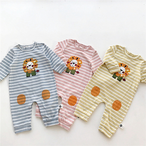 Vêtements pour enfants en gros en ligne : Ensembles mode pour garçons, barboteuses à capuche pour bébés (motif poulet) - Product Image 1