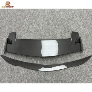 สปอยเลอร์หลังคาคาร์บอนไฟเบอร์แห้งคุณภาพสูง สไตล์ Performante สำหรับรถยนต์แลมโบ กูร์รุส ปี 2018-2023 - Product Image 4