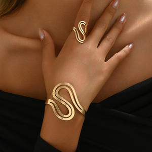 Conjunto de joyería multicapa abierto Ajustable serpentina brazalete anillo conjunto moda pulseras brazaletes - Product Image 2