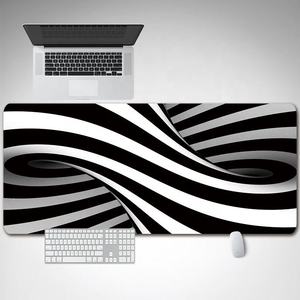 Meilleur vendeur Tapis de souris extra large surdimensionné Tapis de bureau Bord cousu Antidérapant Tapis de bureau pour jeux et bureau Couverture complète du bureau - Product Image 2