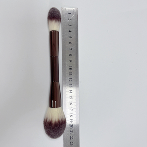 <span class=keywords><strong>Pinceau</strong></span> à poudre double tête sur mesure, série Hourglass, végan, luxe, professionnel, pinceaux de <span class=keywords><strong>maquillage</strong></span>, fabrication en usine - Product Image 4