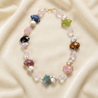 Collier artisanal en pierres naturelles mélangées et perles d'eau douce, collier statement en cristal enroulé sur fil, bijoux personnalisés pour femmes, mode