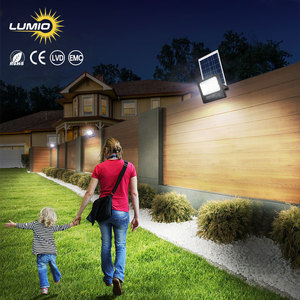 Đèn pha năng lượng mặt trời chống thấm nước OEM ODM 200W, đèn pha LED năng lượng mặt trời ngoài trời cho sân vận động - Product Image 4