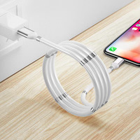 Câble de données à charge rapide USB 3A magnétique OEM 1m Matériau TPE flexible ignifuge adapté à l'USB Ip /TYPE-C/micr