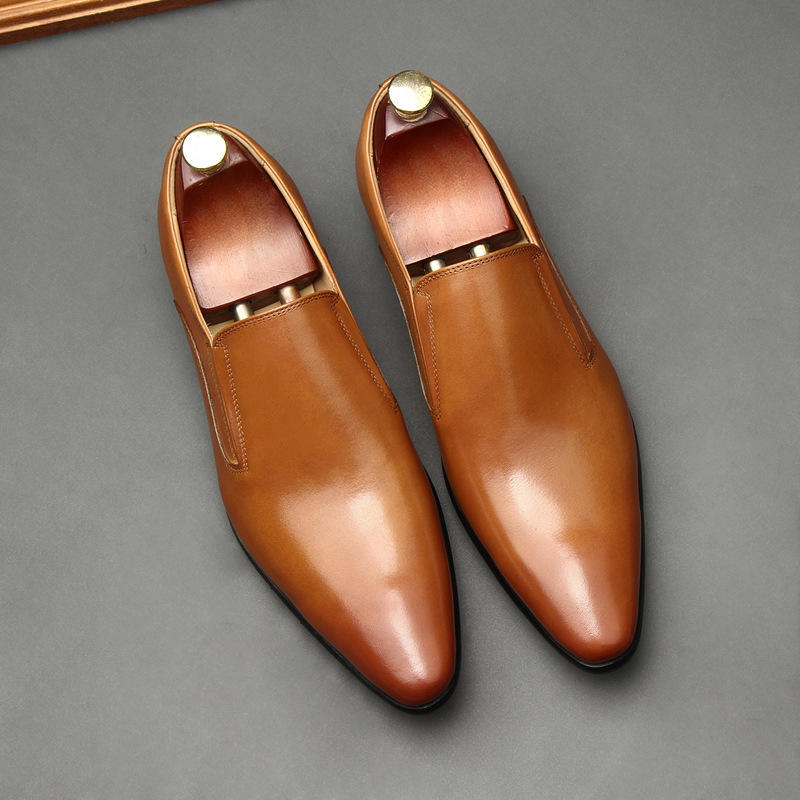 สีน้ำตาล