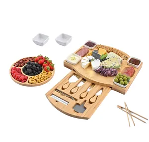 竹制奶酪切菜板套装奶酪板熟食店板，包括免费的圆形水果托盘