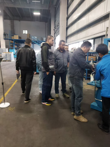 LY-30AZ 30hp/22kw 8 बार चिकनाई पोर्टेबल स्क्रू एयर कंप्रेसर पंप 220v गैस पावर एयर इंजन मोटर असर टैंक - Product Image 5