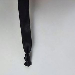 Bolsas de poliéster para playa con bolsa pequeña Bolsas de compras reutilizables con logotipos en bolsa Bolsa plegable con impresión personalizada Bolsa plegable - Product Image 2