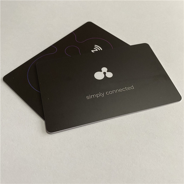 Waterproof NFC Payment Card 13.56MHz RFID Contactless Credit Card Custom Hologram Design
