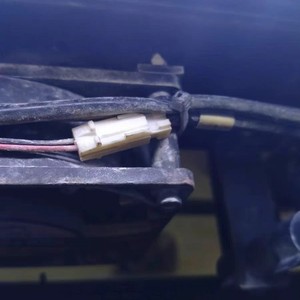 ซานเอซ 120 พัดลมแกน 9G1224H108 DC 24V 0.22A พัดลมระบายความร้อนอุตสาหกรรม - Product Image 2
