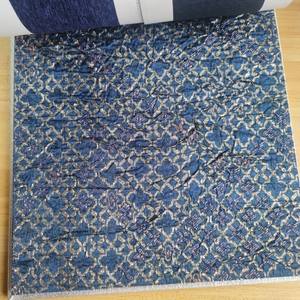 <span class=keywords><strong>Tela</strong></span> de brocado dorado real azul marino <span class=keywords><strong>tela</strong></span> de confección patrón metálico Floral en relieve para cortinas decoración del hogar tapicería - Product Image 3