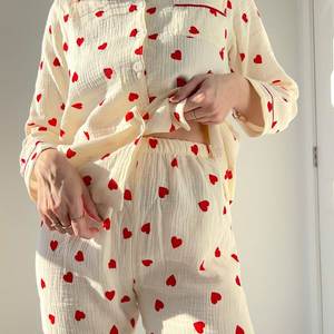 Ensemble pyjama imprimé cœur pour femmes, manches longues, boutonné, côtelé, taille élastique, 2 pièces, vêtements de nuit pour la maison - Product Image 2