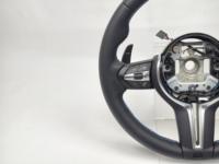 Volant personnalisé en cuir semi-poreux carbone M Performance de haute qualité pour BMW E60 E61
