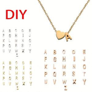 Collar de Cadena para Mujer, Chapado en Oro de 18K, con Letra Inicial y Corazón, Personalizado, Pequeño, Modelo M - Product Image 2