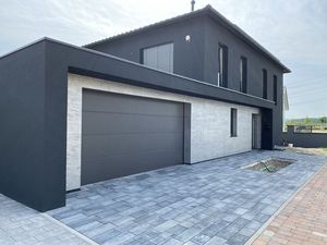 Porte de <span class=keywords><strong>garage</strong></span> Prima Friendly Welcoming, design tendance et audacieux, <span class=keywords><strong>authentique</strong></span>, de style transitionnel, à ouverture par le haut - Product Image 6