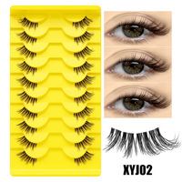 Vente en gros populaire demi-cils oeil de chat tige claire faux cils queue allongée demi-oeil naturel petits cils 10 paires