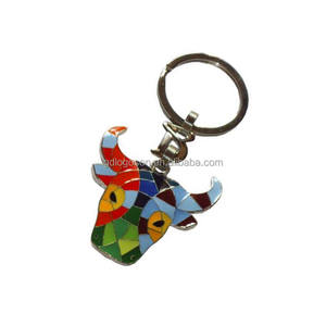 España Suerte recuerdos Barcelona carácter Gecko lagarto llaveros especial llavero regalos de esmalte de Metal colección clave - Product Image 5