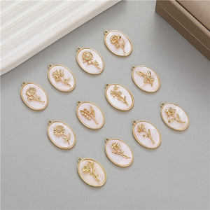 Haut de gamme fait à la main bricolage décembre anniversaire fleur Fine pendentif à breloque plaqué or ovale pendentif accessoires bijoux de mode - Product Image 1