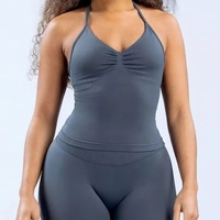 Offre Spéciale : Ensemble Sportif 2 Pièces pour Femme – Débardeur Dos Nu et Short Taille Haute Effet Scrunch Sans Coutures – Tenue de Sport et d'Entraînement