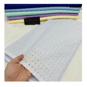 Haute qualité 100% <span class=keywords><strong>coton</strong></span> <span class=keywords><strong>suisse</strong></span> Voile brodé tissu africain blanc <span class=keywords><strong>coton</strong></span> <span class=keywords><strong>pagne</strong></span> tissu sec pour Costumes traditionnels - Product Image 1