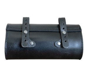 Stylish Black Leather <b>Roll</b> <b>Bag</b> Made With High Quality Handcrafted Leather Sleek Compact And Ideal For Modern Minimalist Travel - Product Image 3