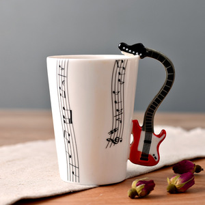 Tasse à café originale en forme de note de musique, tasse à café créative en céramique en forme de guitare pour cadeau - Product Image 3