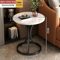 Table basse en marbre extrêmement sobre et esthétique, table ronde gigogne en verre, pieds dorés, mobilier d'intérieur pour salon