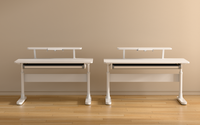 Bureau debout ergonomique moderne en bois blanc avec fonction assis-debout, tiroir de rangement et crochet pour casque – Idéal pour le télétravail et l'usage commercial