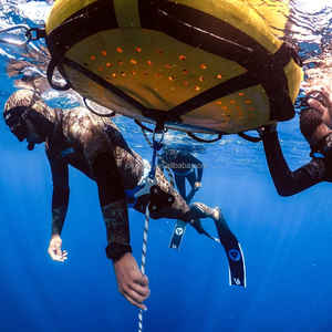 Serbest şamandıra Spearfishing ekipmanları OEM fabrika doğrudan şişme yüzen spor dalış şamandıra - Product Image 1