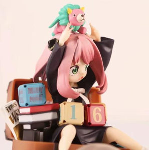 Figura de Anime SPY FAMILY de 16CM, modelo sentado de dibujos animados, figura de acción de PVC para niños bonitos, regalo de estatua - Product Image 2