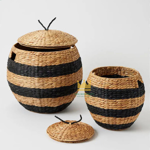 Panier de rangement en jacinthe d'eau en forme d'abeille mignon avec couvercle, organiseur de jouets, décoration, panier à linge pour bébé - Product Image 2