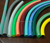 Tuyau d'arrosage en PVC extrudé multicolore 3/4 "Tube d'eau en plastique à 3 couches coupé sur commande pour la décharge d'eau