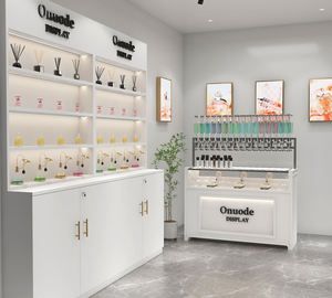 Diseño de Interiores para Tiendas de Perfumes, Muebles Personalizados para Exhibición de Fragancias, Decoración Completa de Tiendas y Servicio de Fabricación - Product Image 4